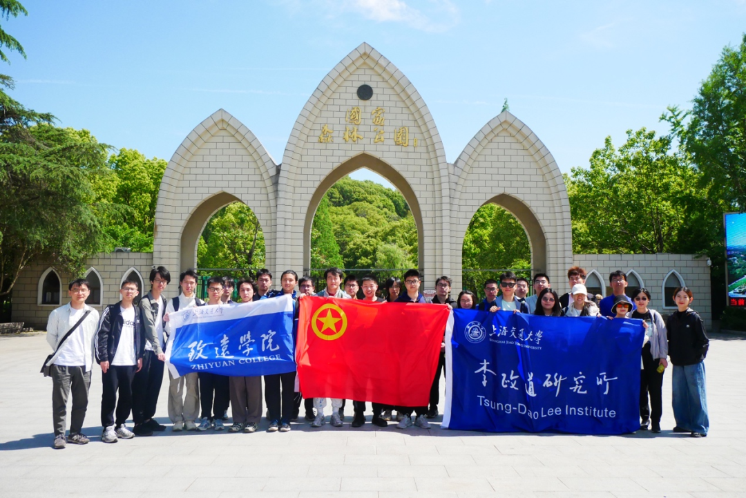 https://stratus.campaign-image.com.cn/images/21155000000455004_zc_v1_1686805277186_我们的午餐.png